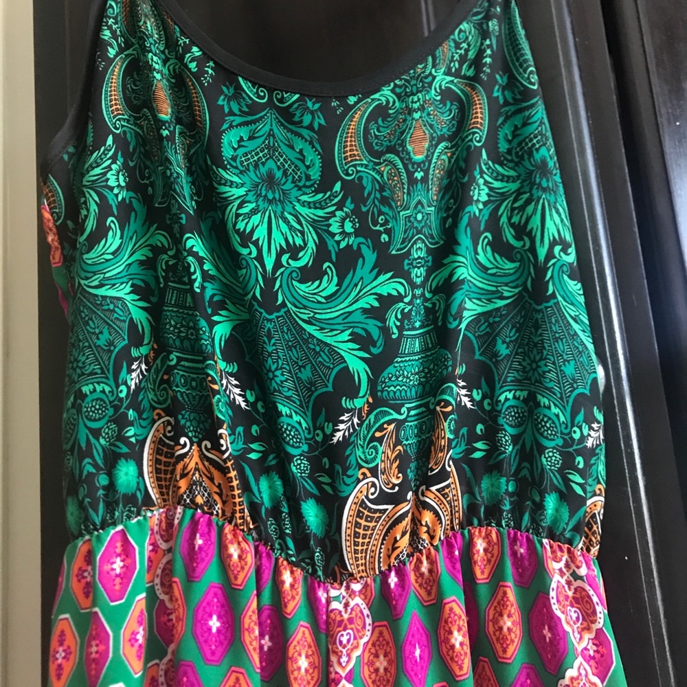 Romper - Picture 2 of 4